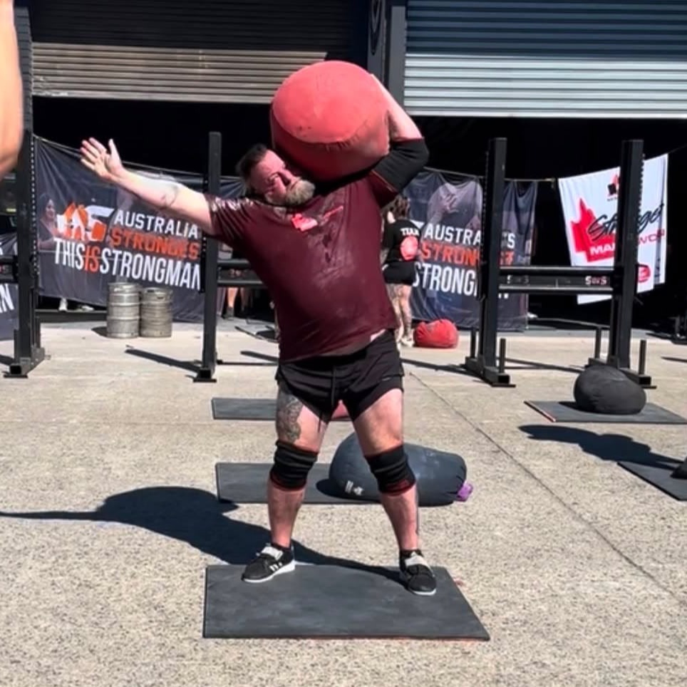 Max Sandbag to Shoulder